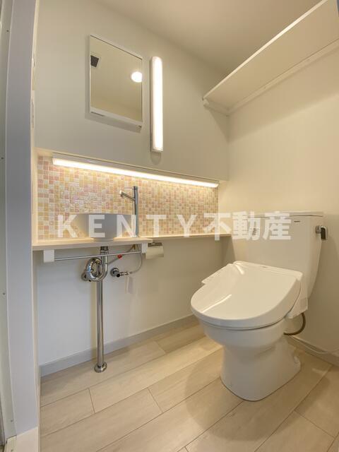 トイレ　清潔感のあるトイレです