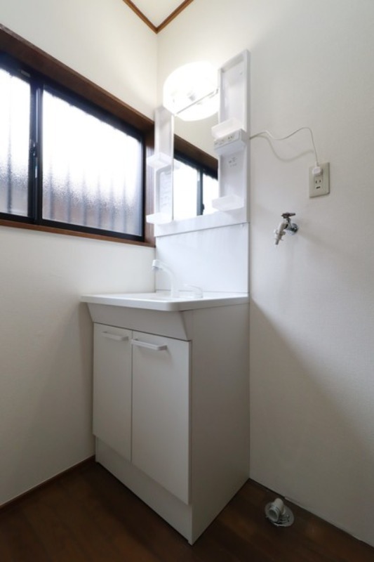 洗面設備　図面と現状に相違がある場合には現状を優先