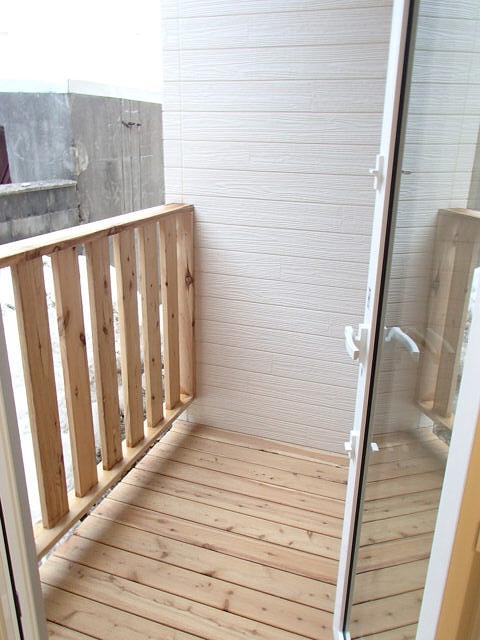 バルコニー　バルコニー