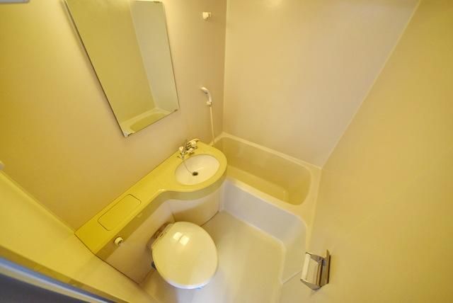 バス・シャワールーム　３点式ユニットバス