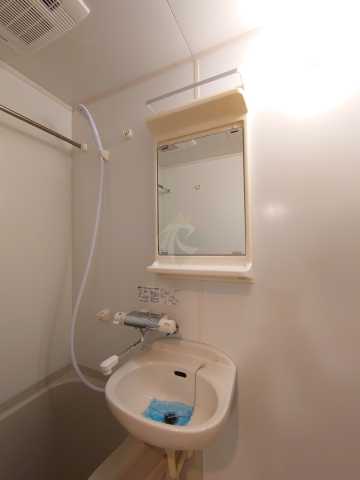 洗面設備　レジディア広尾II