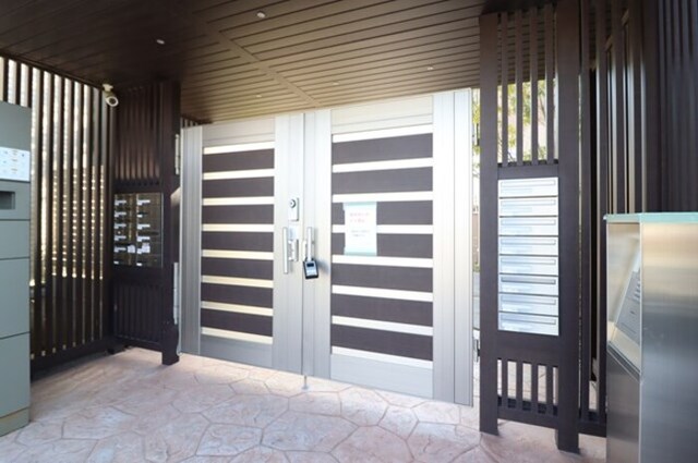 エントランス　エントランス