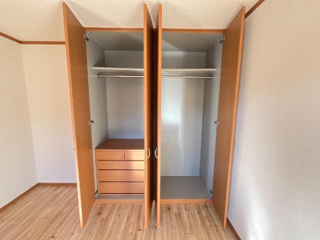 収納　南洋室収納