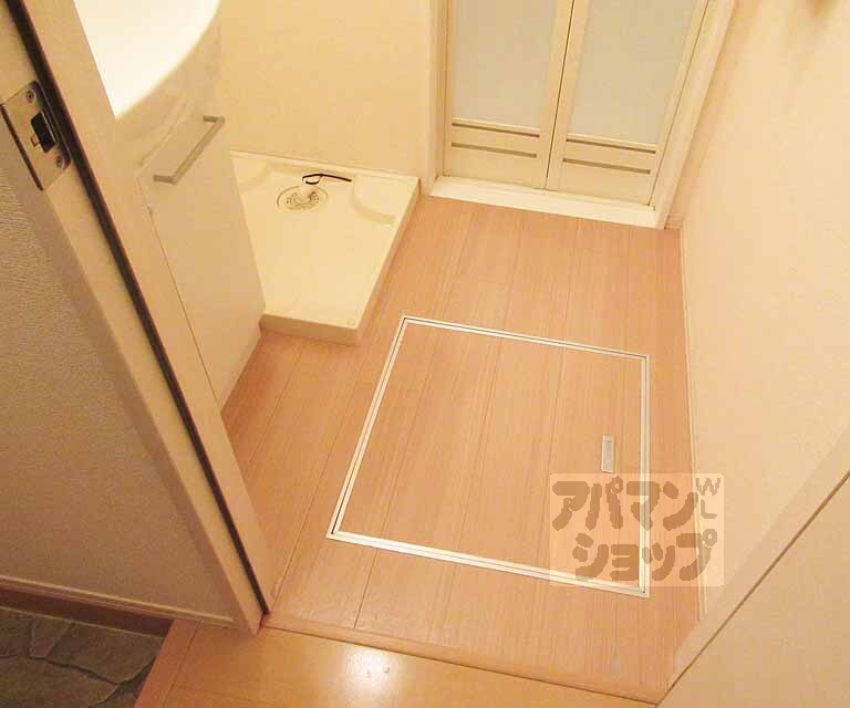 洗面設備　脱衣洗面所