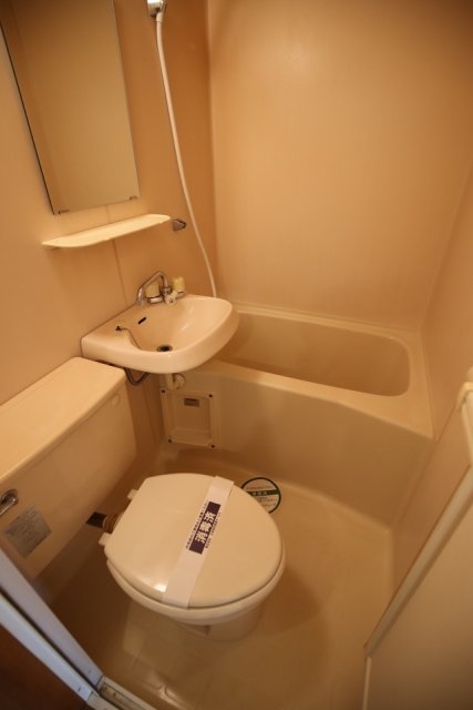 バス・シャワールーム　バスルーム