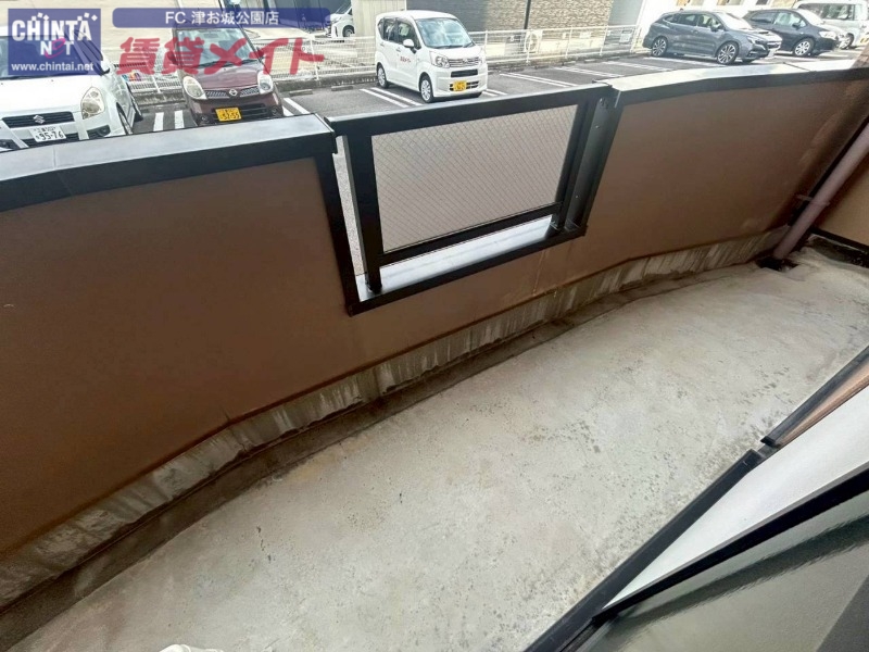 バルコニー　同型参考写真