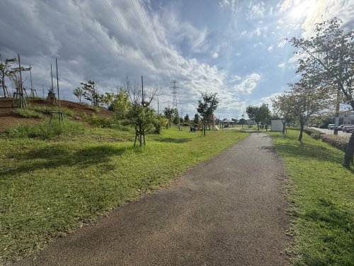 公園　潤井戸ふれあい公園（公園）まで678m