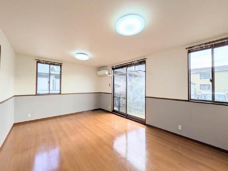 居室・リビング　リビング