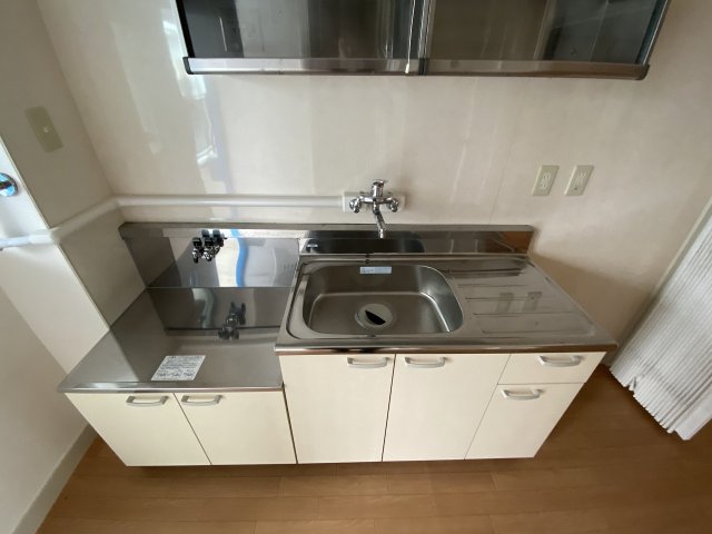 キッチン　別号室の写真です