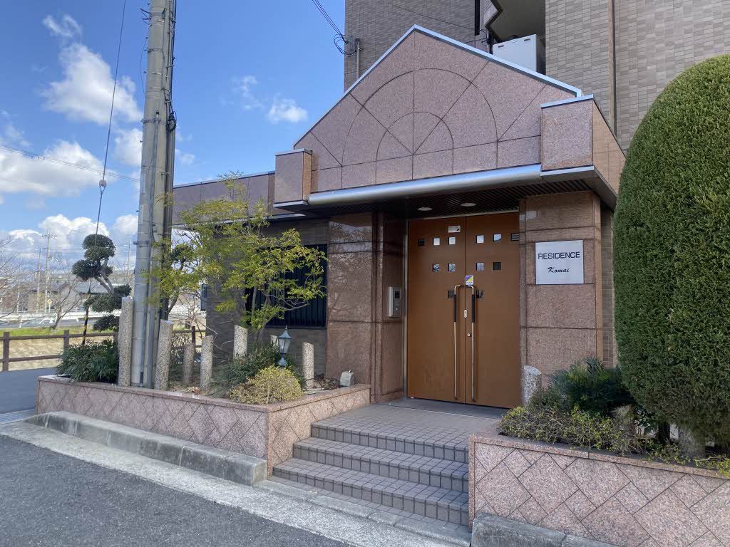 エントランス　エントランス