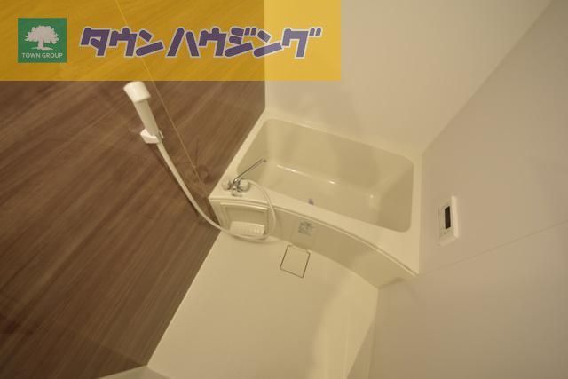 バス・シャワールーム　追い焚き機能付きの浴室