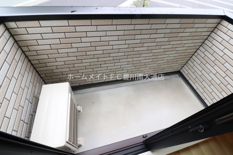 バルコニー　同型完成モデル