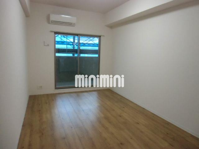 居室・リビング　洋間