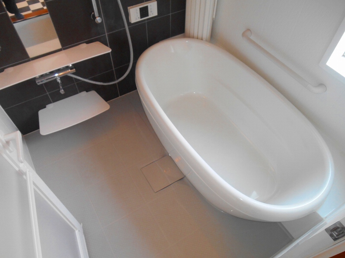 バス・シャワールーム　参考写真