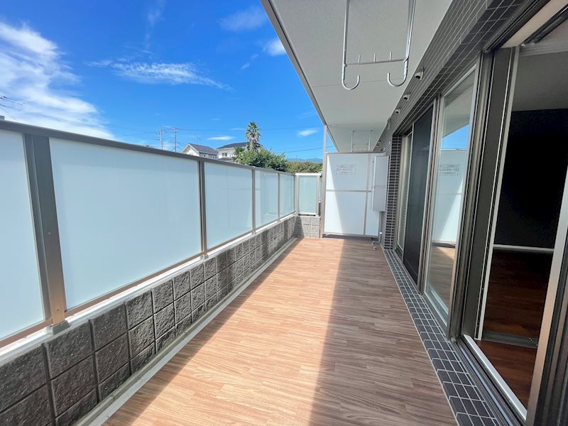 バルコニー　イメージ写真