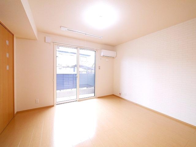 その他部屋・スペース　ゆったりとした居間です