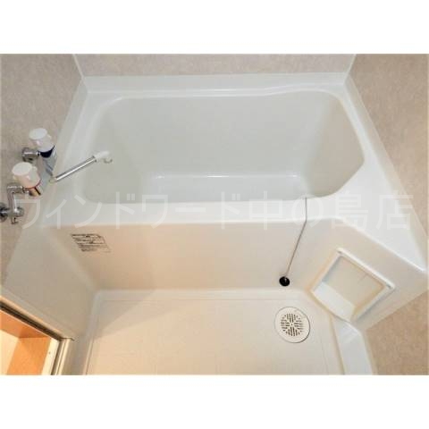 バス・シャワールーム　詳細は、ウィンドワード中の島店までご相談下さい。