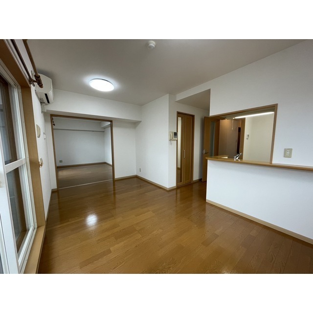 居室・リビング　※写真は全て他号室です。現況優先。