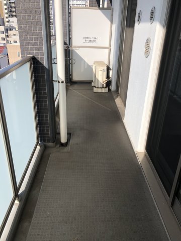 バルコニー　広々としたバルコニーです
