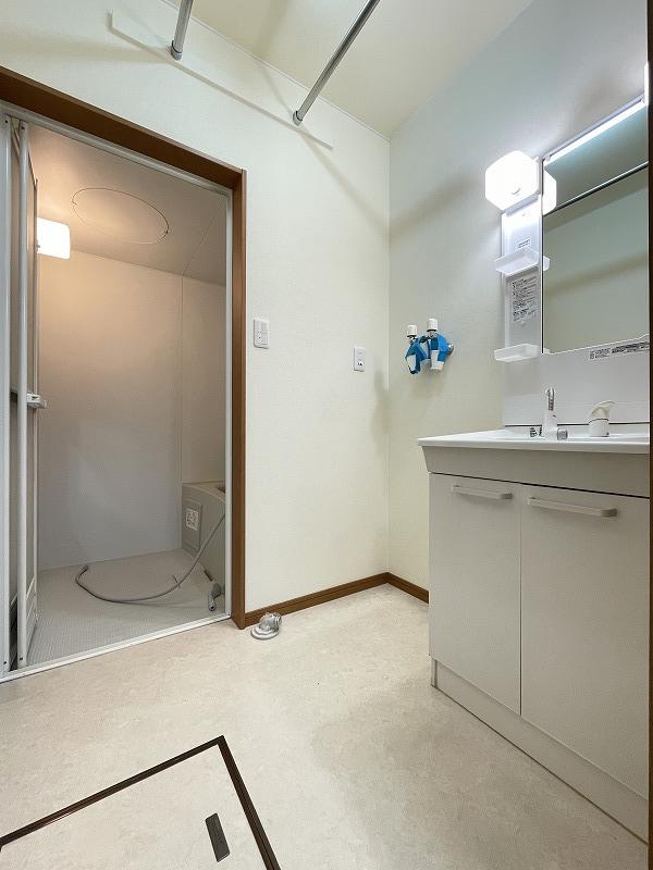 洗面設備　洗面・脱衣