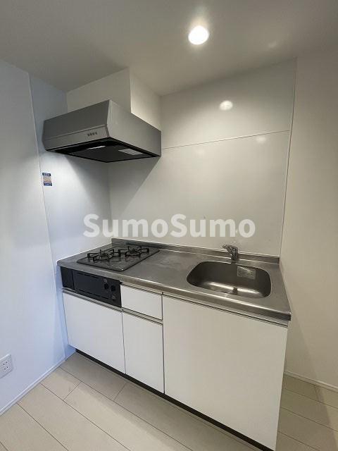 キッチン　コンパクトなキッチンで掃除もラクラク