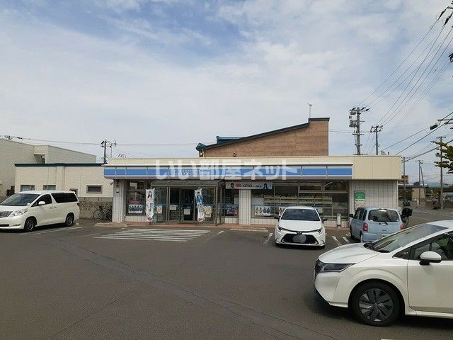 コンビニ　ローソン 青森勝田店（コンビニ）まで243m
