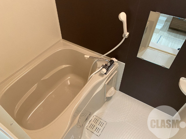 バス・シャワールーム　浴室乾燥機付きバス♪