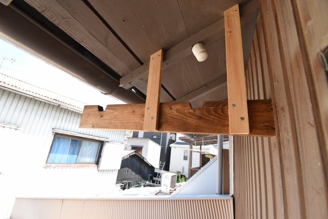 バルコニー　洗濯物干し