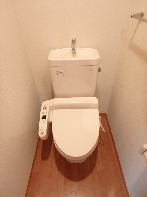 トイレ　トイレ