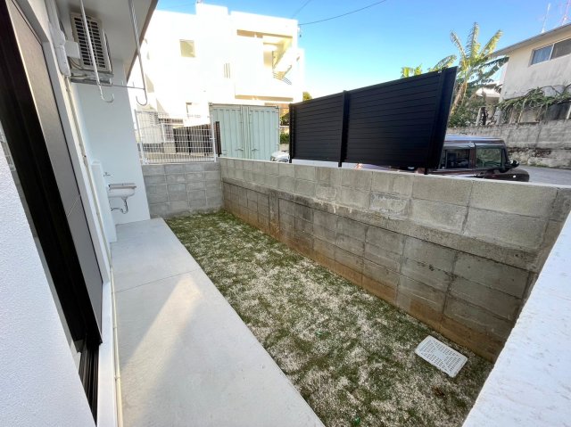 庭　※退去前の為、101号室の写真を掲載しております