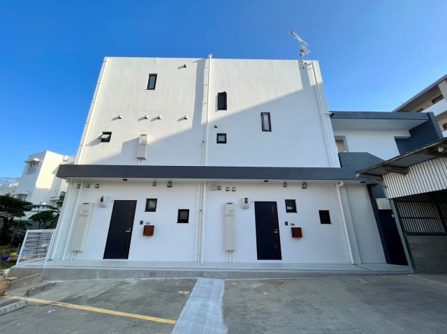建物外観　宜野湾２丁目アパート★宜野湾市宜野湾エリア