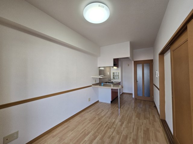 居室・リビング　ヴェルジュコートI