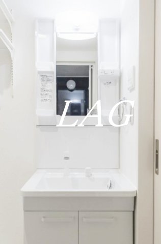 洗面設備　洗面台です。