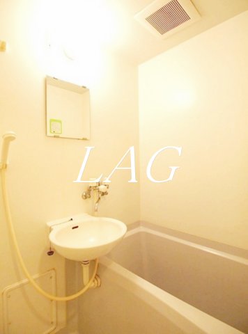 バス・シャワールーム　お風呂です。