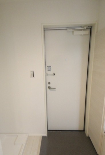 玄関　※別部屋参照写真となります。