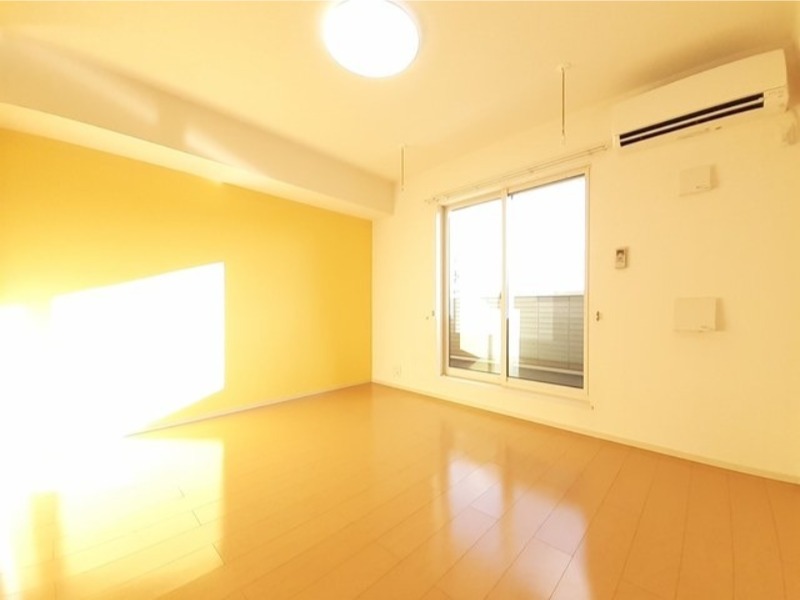 居室・リビング　図面と現状に相違がある場合には現状を優先