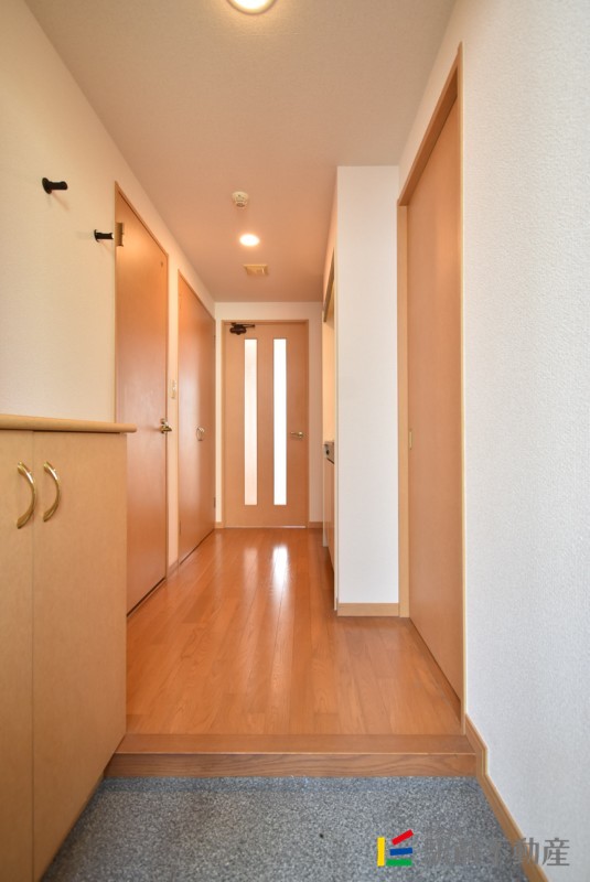 玄関　※同タイプ別部屋