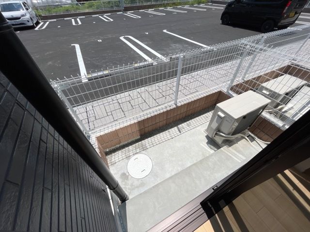 バルコニー　庭