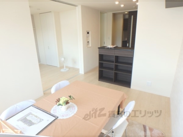 居室・リビング　リビング