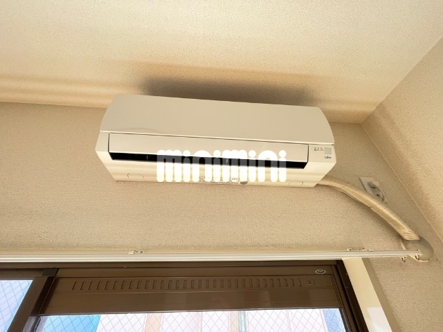その他設備　リビングエアコン