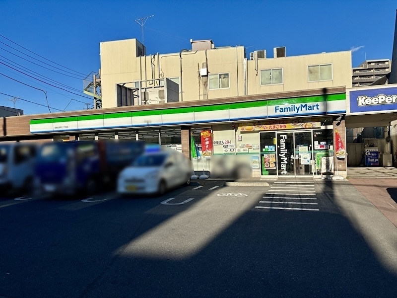 コンビニ　ファミリーマート板橋前野町三丁目店（コンビニ）まで191m