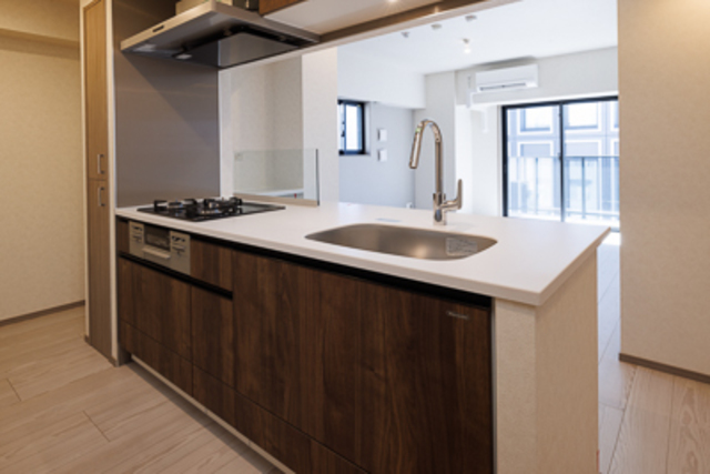 キッチン　※写真は同タイプ住戸です。