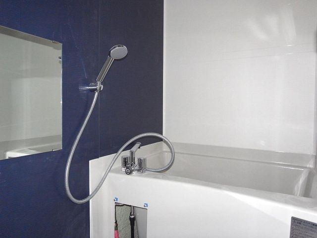 バス・シャワールーム　平成２６年２月１１日現在の室内です