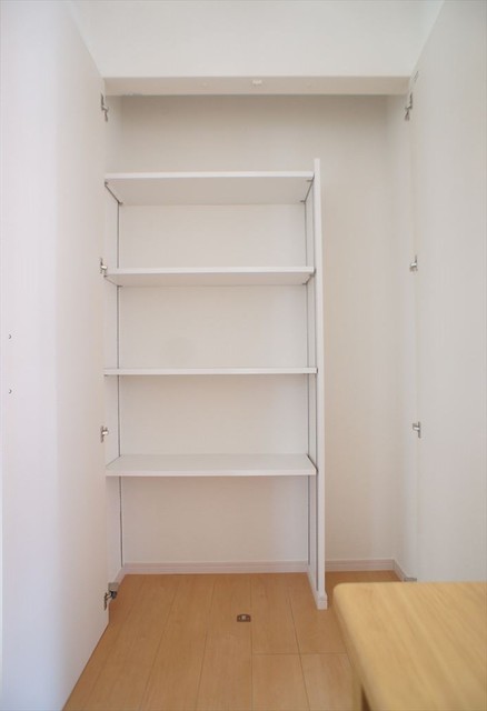 収納　書斎収納