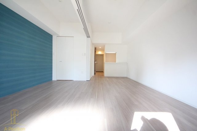 居室・リビング　セレニテ堺筋本町プリエ