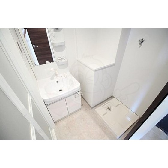 洗面設備　同型タイプです。