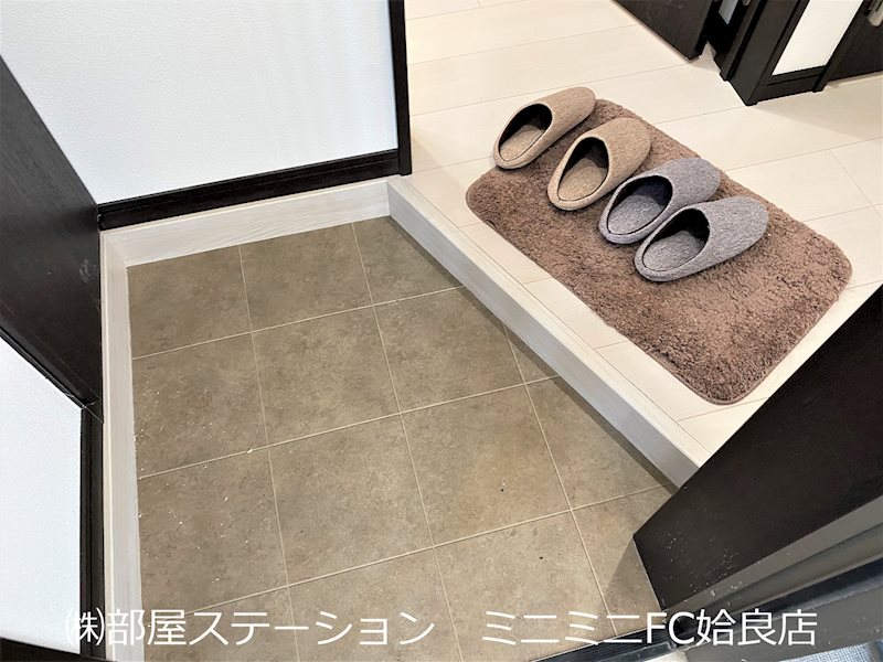 玄関　同タイプ