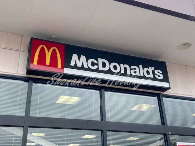 飲食店　マクドナルド 相模大塚いなげや店（飲食店）まで461m