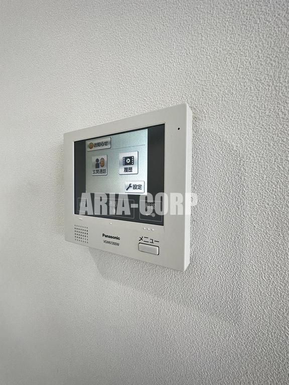 セキュリティ　録画機能付きTVモニターホンで外出時の訪問者も確認できます！