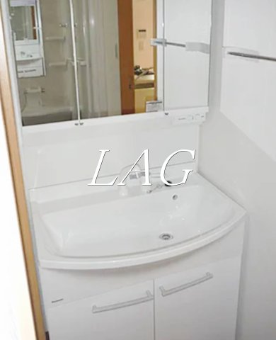 洗面設備　洗面台です。